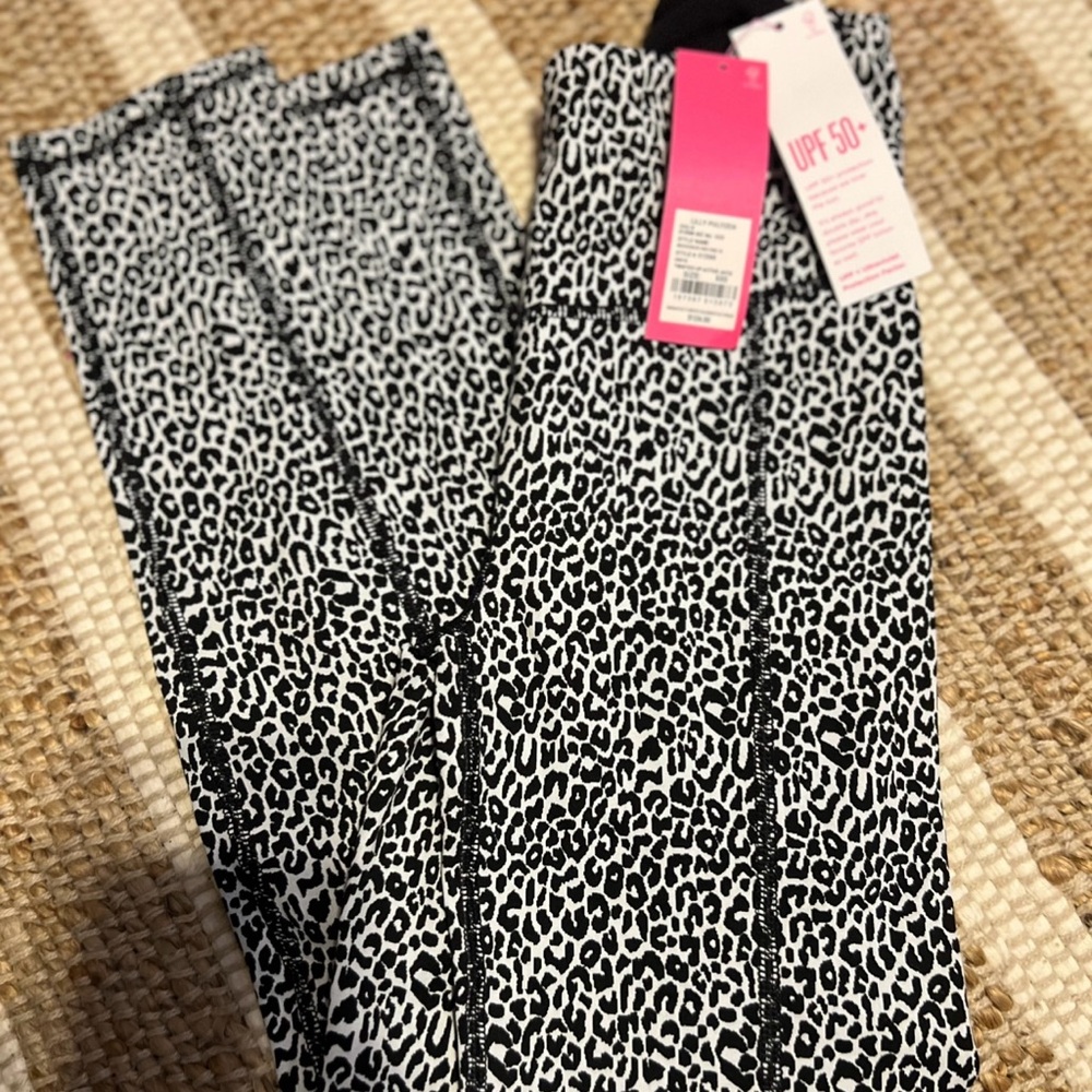 Black and White Lilly Pulitzer Leopard Print Leggings